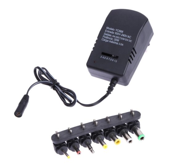 Cargador Universal 3v A 12v