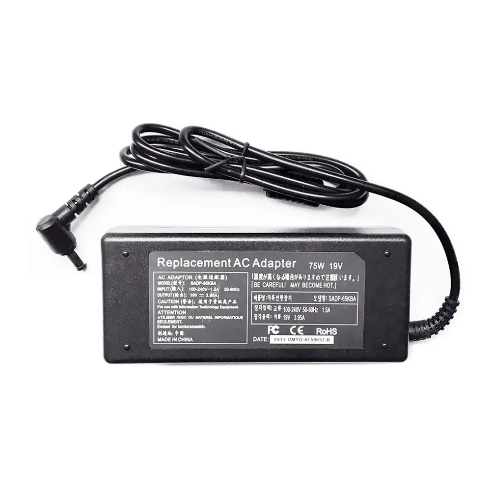 Etiqueta técnica del cargador Toshiba 19V 3.95A 75W