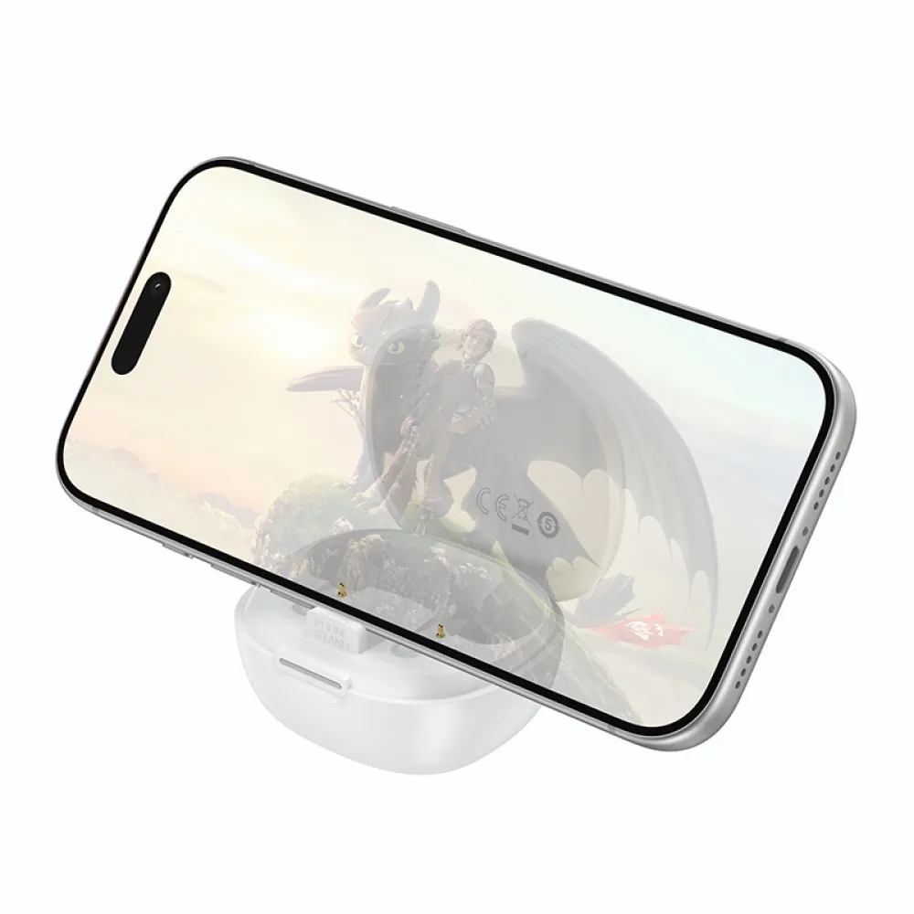 Estuche Hoco EQ100 utilizado como soporte para teléfono