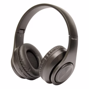 Audífonos Tecmaster TM-300525 negros, vista principal en ángulo con el logo Tecmaster