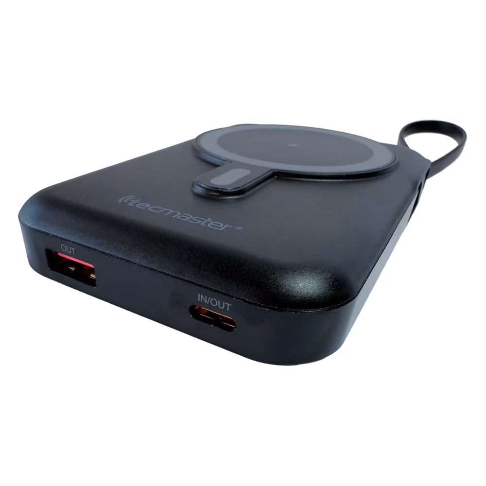 Batería Externa Compatible MagSafe Tecmaster TM-200568, detalle de los puertos USB-A (OUT) y USB-C (IN/OUT)