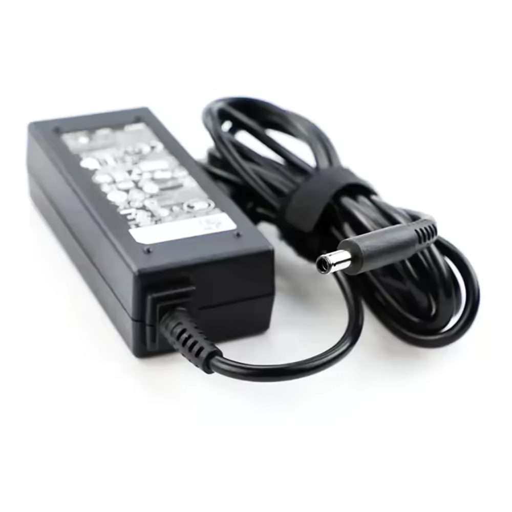 Cargador Dell 19.5V 3.34A con el cable enrollado